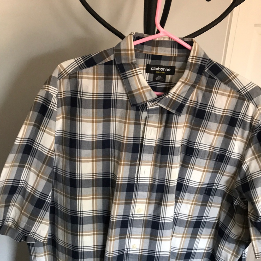 Men’s dress shirt short sleeve